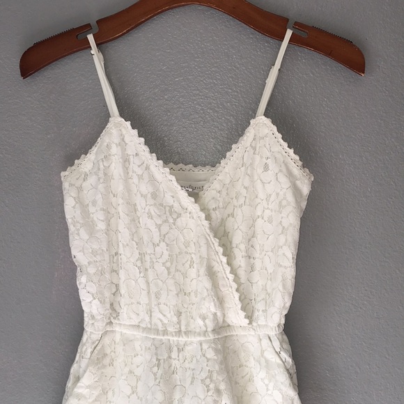 Full Tilt romper - Picture 3 of 4